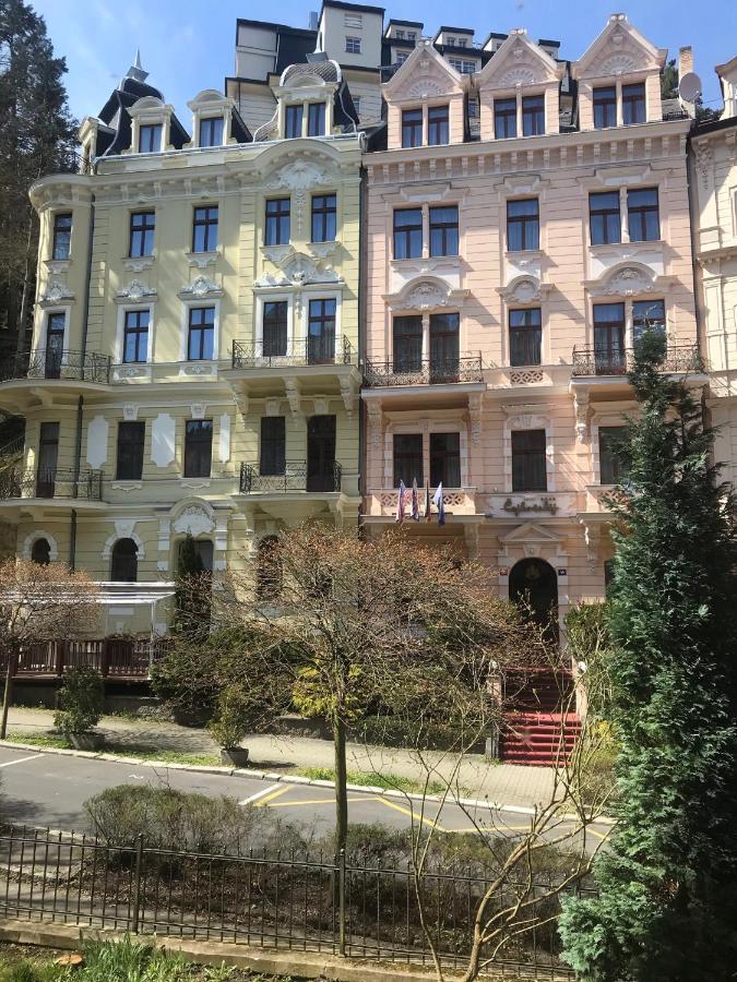 Apartment Sadova Karlsbad Buitenkant foto